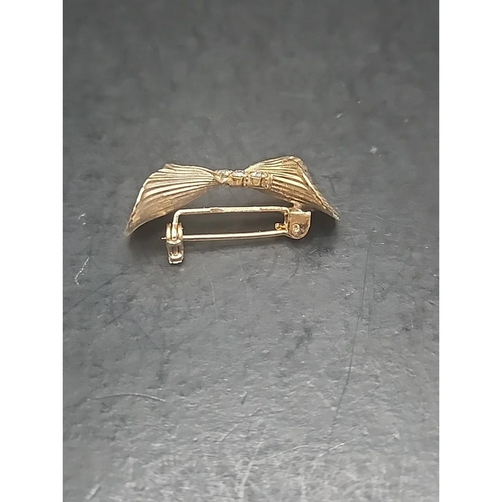 Vintage‎ Retro Double Fan/Ribbon Brooch Goldtone W/Rhinestones 1.25
